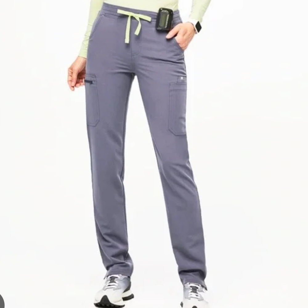Figs scrub pants yola size small